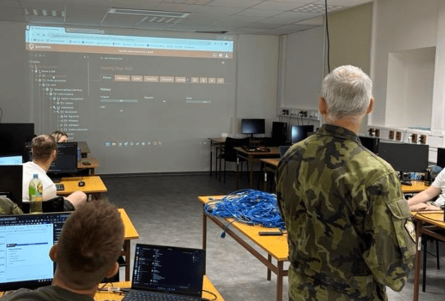 Penterep na Hacking Days Univerzity obrany